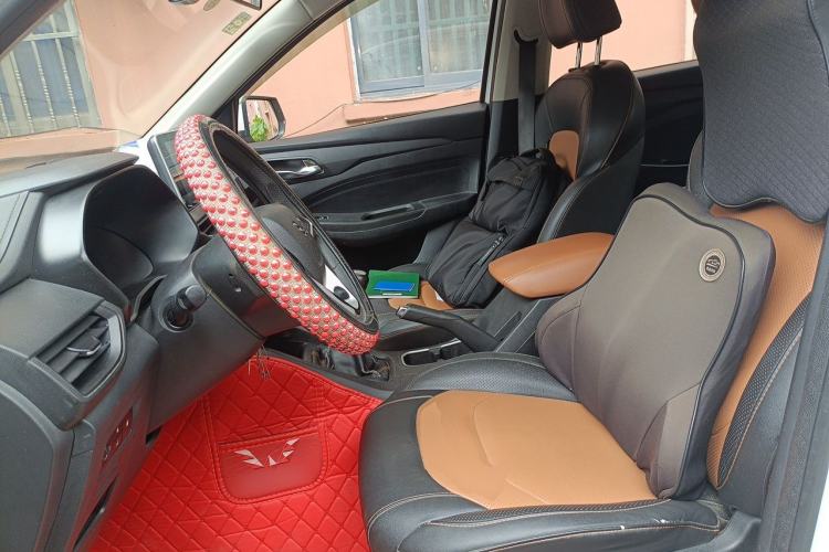 Used Wuling Hongguang S3 2019 1.5L Manual Comfort Model China VI Standard Left Front Seat