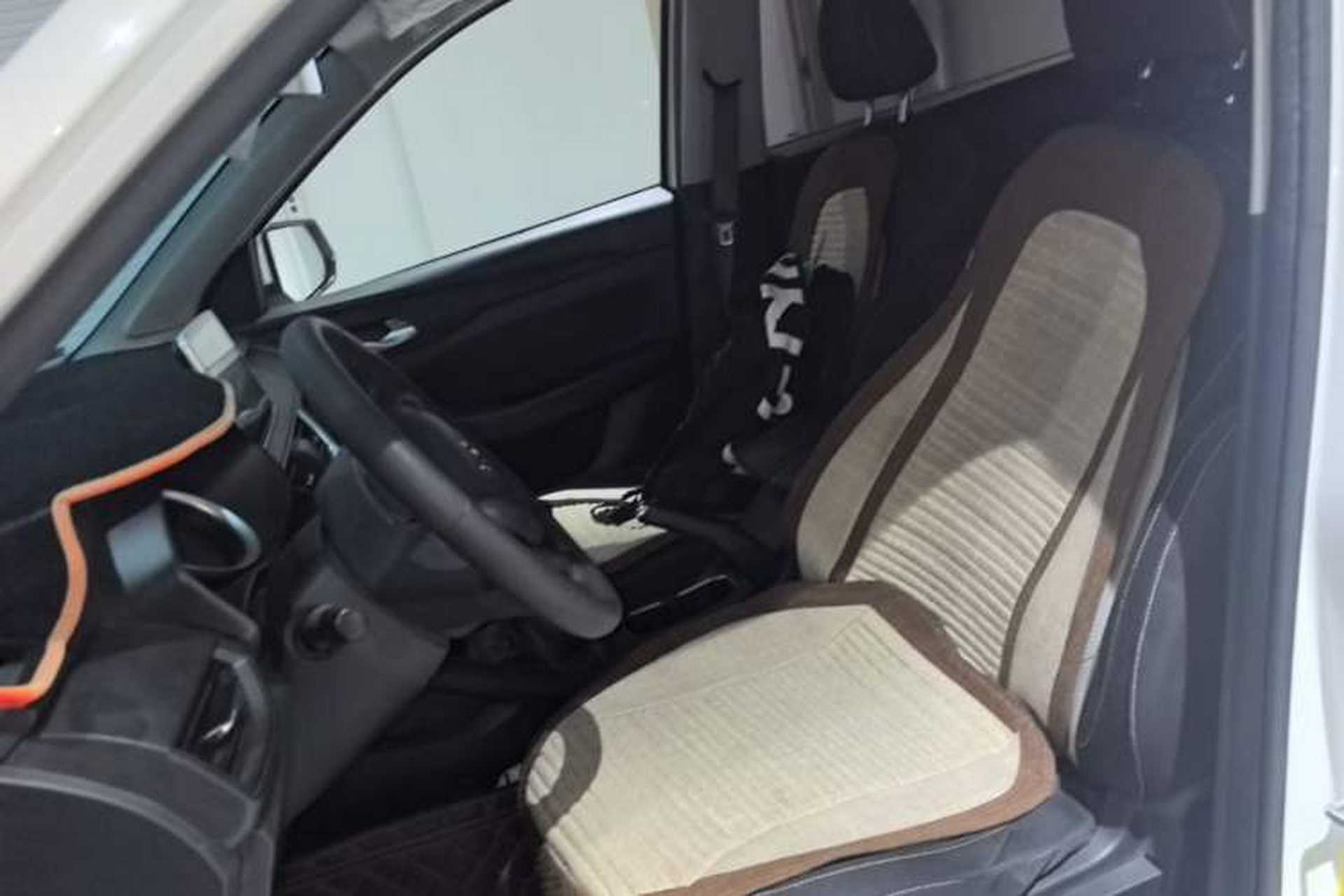 Used Wuling Hongguang S3 2019 1.5L Manual Standard Version China VI Standard Left Front Seat