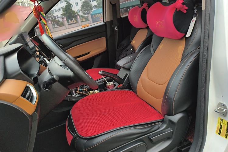 Used Wuling Hongguang S3 2019 Automatic Clutch Version 1.5L Manual Luxury Model China V Standard Left Front Seat
