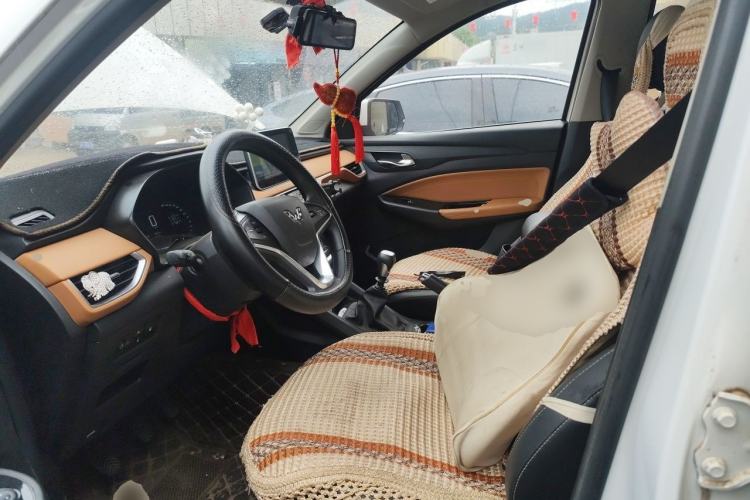 Used Wuling Hongguang S3 2019 1.5L Manual Luxury Model China VI Standard Left Front Seat