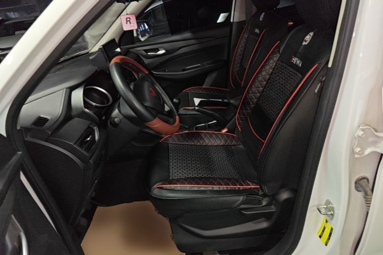 Used Wuling Hongguang S3 2019 1.5L Manual Standard Version China VI Standard Left Front Seat