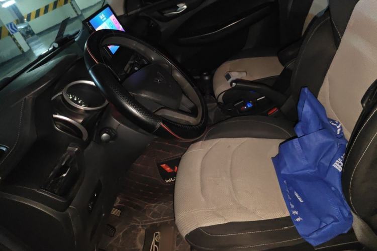 Used Wuling Hongguang S3 2019 1.5L Manual Standard Version China VI Standard Left Front Seat