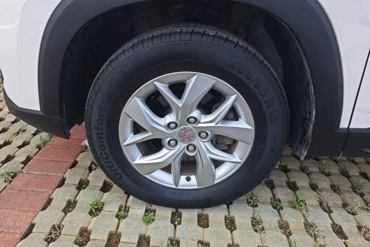 Used Wuling Hongguang S3 2019 1.5L Manual Comfort Model China VI Standard Left Front Wheel Hub