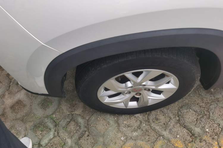 Used Wuling Hongguang S3 2019 1.5L Manual Comfort Model China VI Standard Left Front Wheel Hub