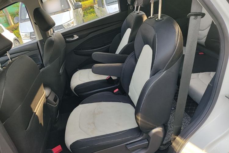 Used Wuling Hongguang S3 2019 1.5L Manual Standard Version China VI Standard Left Rear Seat
