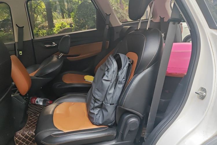 Used Wuling Hongguang S3 2019 1.5L Manual Luxury Model China VI Standard Left Rear Seat