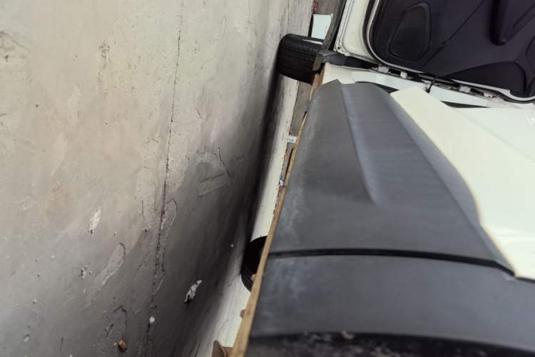 Used Wuling Hongguang S3 2019 1.5L Manual Comfort Model China VI Standard Left Side Sill