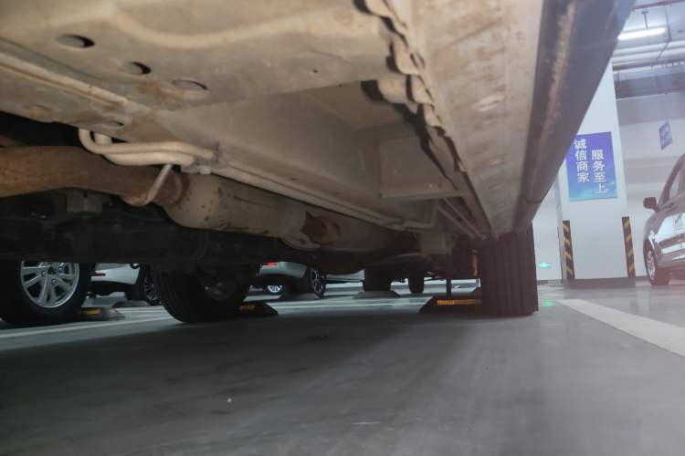 Used Wuling Hongguang S3 2019 1.5L Manual Comfort Model China VI Standard Left Side Sill