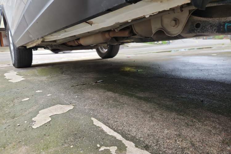 Used Wuling Hongguang S3 2019 1.5L Manual Standard Version China VI Standard Left Side Sill
