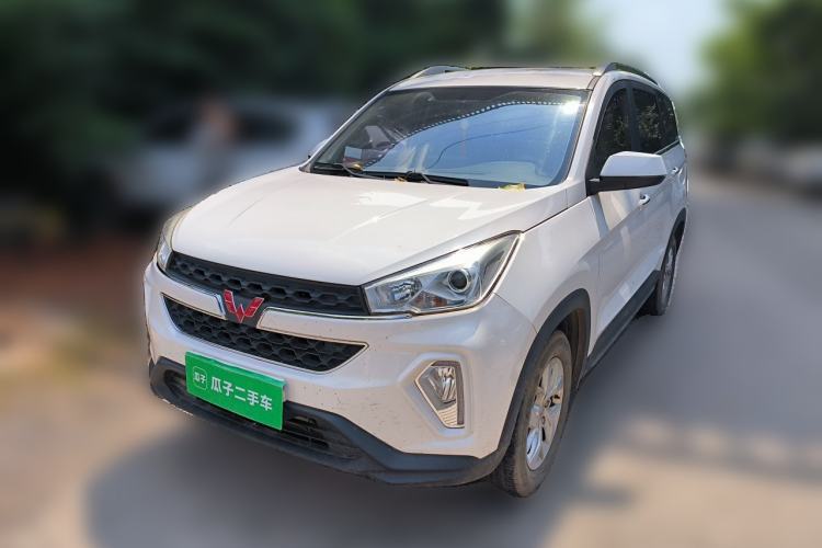 Used Wuling Hongguang S3 2019 1.5L Manual Luxury Model China VI Standard Guazi used car, China used car export, Used car for sale, Used  cars, Cheapest cars for sale
