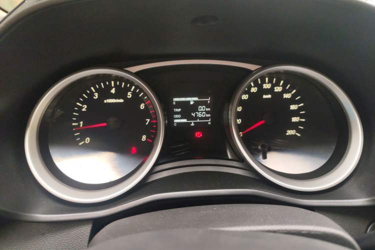 Used Wuling Hongguang S3 2019 1.5L Manual Standard Version China VI Standard Odometer Close Up