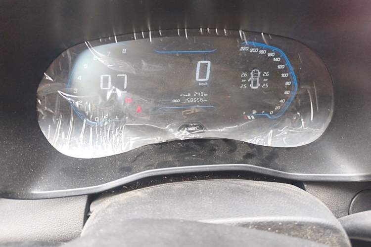 Used Wuling Hongguang S3 2019 1.5L Manual Comfort Model China VI Standard Odometer Close Up