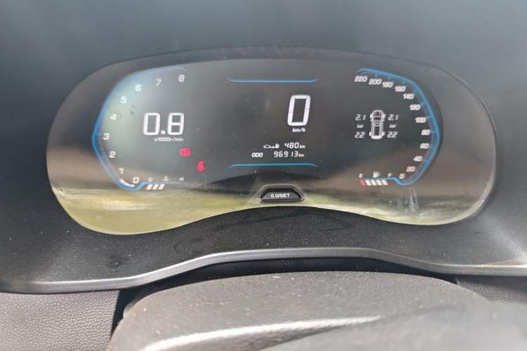 Used Wuling Hongguang S3 2019 1.5L Manual Luxury Model China VI Standard Odometer Close Up
