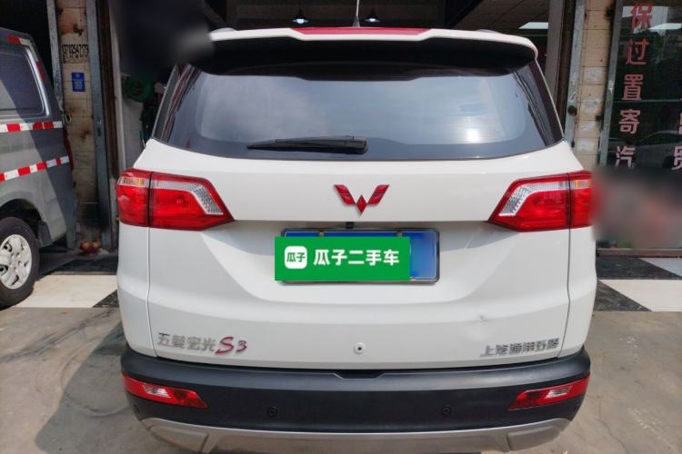 Used Wuling Hongguang S3 2019 Automatic Clutch Version 1.5L Manual Luxury Model China V Standard Rear