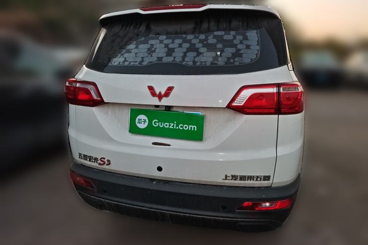 Used Wuling Hongguang S3 2019 1.5T Manual Comfort Edition China VI Standard Rear