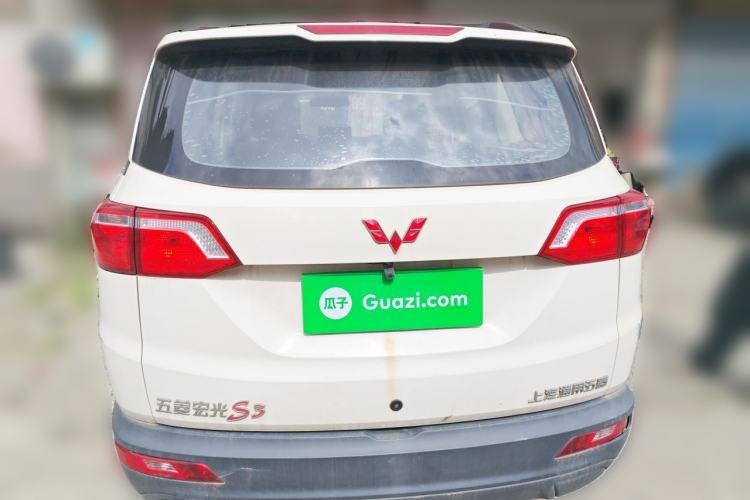 Used Wuling Hongguang S3 2019 1.5L Manual Comfort Model China VI Standard Rear