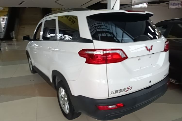 Used Wuling Hongguang S3 2019 1.5L Manual Standard Version China VI Standard Rear Left 45 Deg