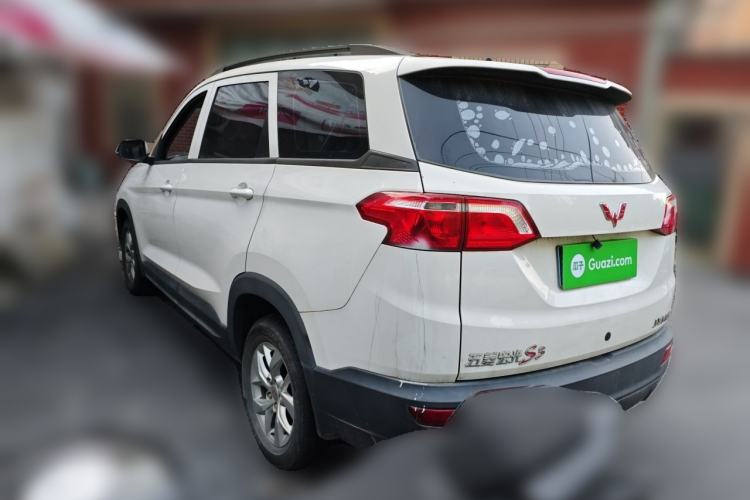 Used Wuling Hongguang S3 2019 1.5L Manual Standard Version China VI Standard Rear Left 45 Deg