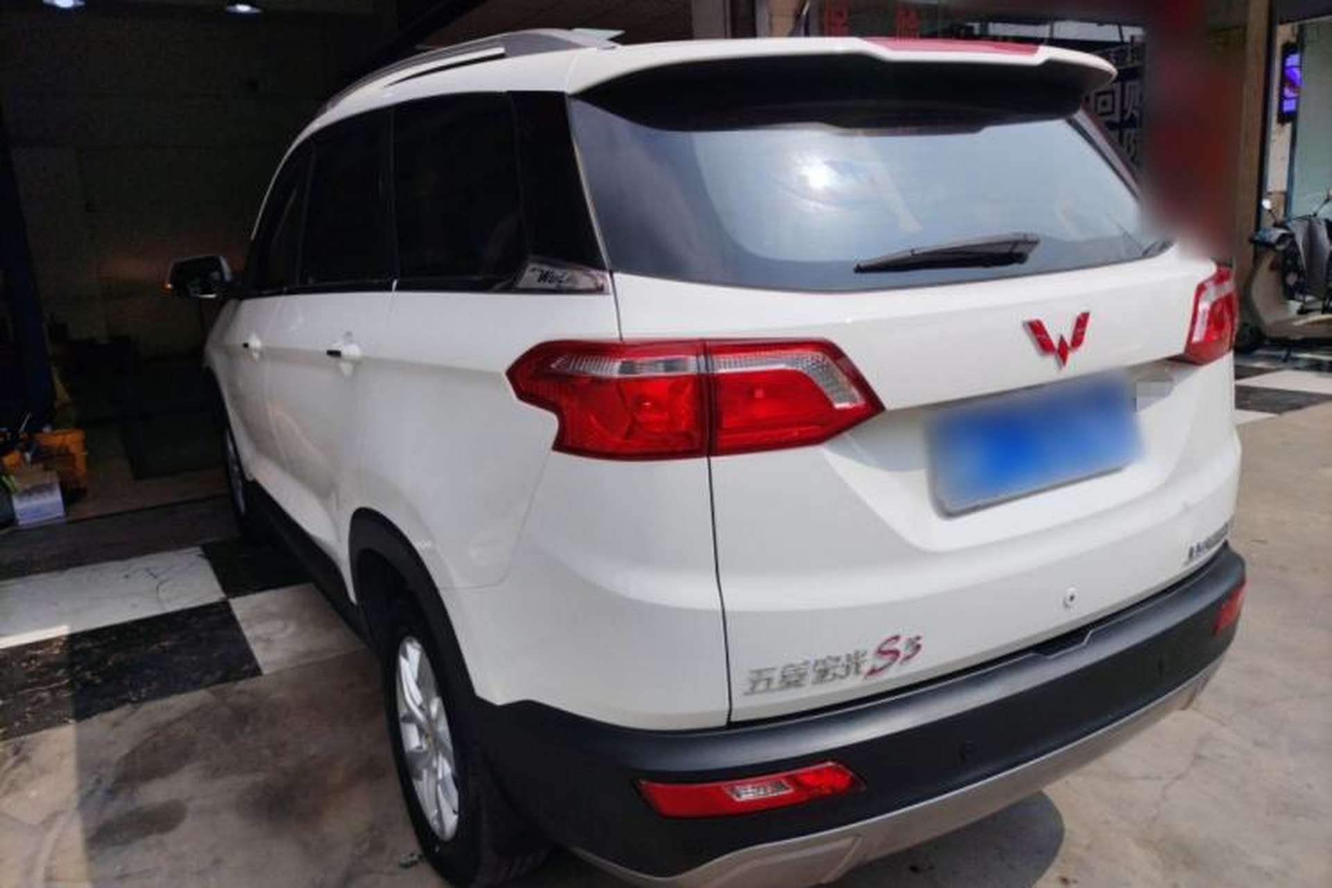 Used Wuling Hongguang S3 2019 Automatic Clutch Version 1.5L Manual Luxury Model China V Standard Rear Left 45 Deg