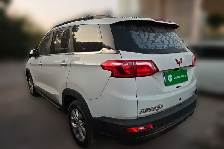 Used Wuling Hongguang S3 2019 1.5T Manual Comfort Edition China VI Standard Rear Left 45 Deg