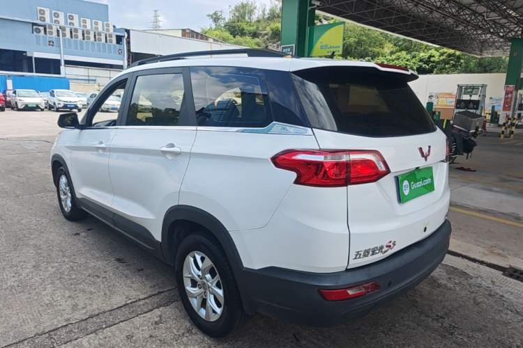 Used Wuling Hongguang S3 2019 1.5L Manual Comfort Model China VI Standard Rear Left 45 Deg