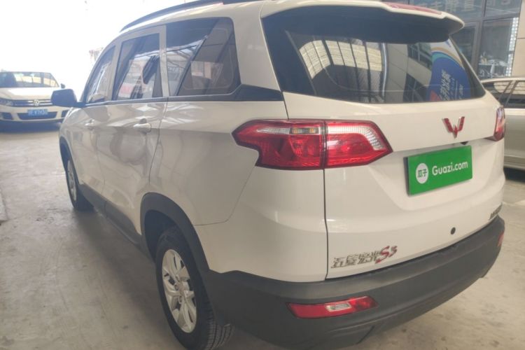 Used Wuling Hongguang S3 2019 1.5L Manual Standard Version China VI Standard Rear Left 45 Deg