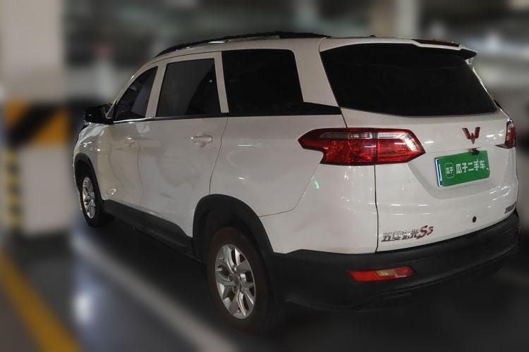 Used Wuling Hongguang S3 2019 1.5L Manual Standard Version China VI Standard Rear Left 45 Deg