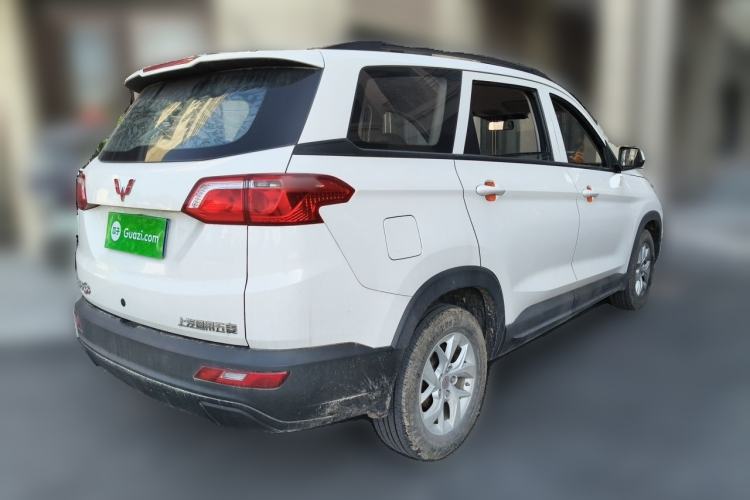 Used Wuling Hongguang S3 2019 1.5L Manual Standard Version China VI Standard Rear Right 45 Deg