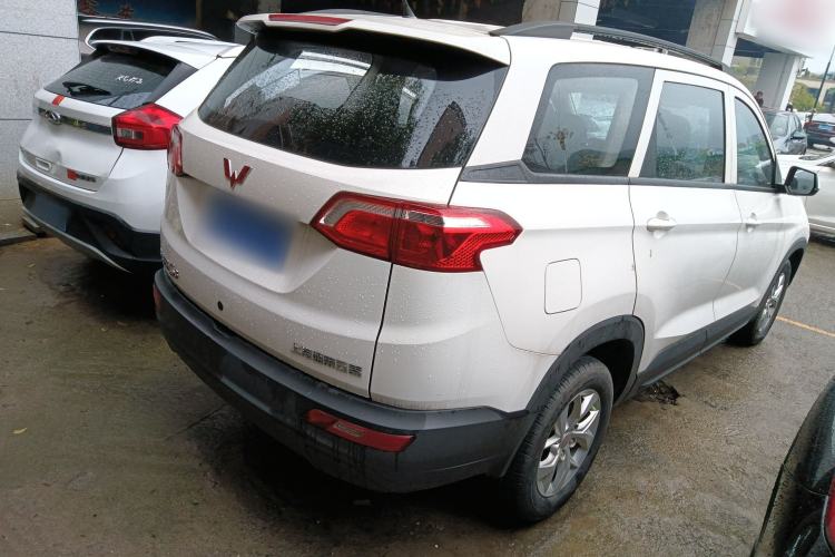 Used Wuling Hongguang S3 2019 1.5L Manual Standard Version China VI Standard Rear Right 45 Deg