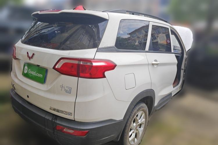 Used Wuling Hongguang S3 2019 1.5L Manual Standard Version China VI Standard Rear Right 45 Deg