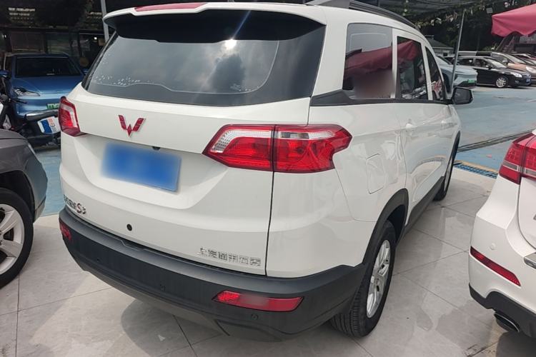 Used Wuling Hongguang S3 2019 1.5L Manual Standard Version China VI Standard Rear Right 45 Deg