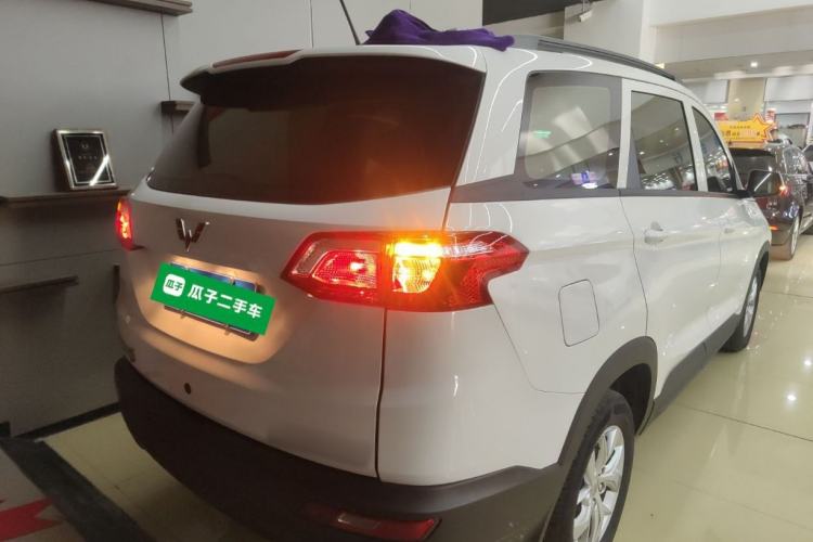 Used Wuling Hongguang S3 2019 1.5L Manual Standard Version China VI Standard Rear Right 45 Deg