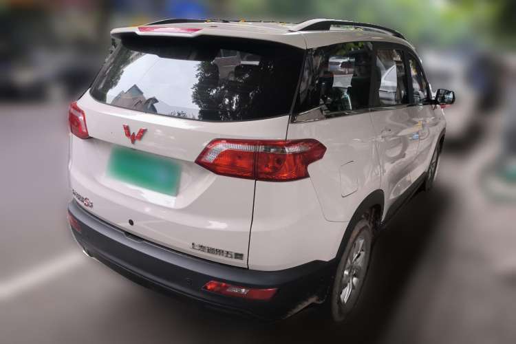 Used Wuling Hongguang S3 2019 1.5T Manual Comfort Edition China VI Standard Rear Right 45 Deg