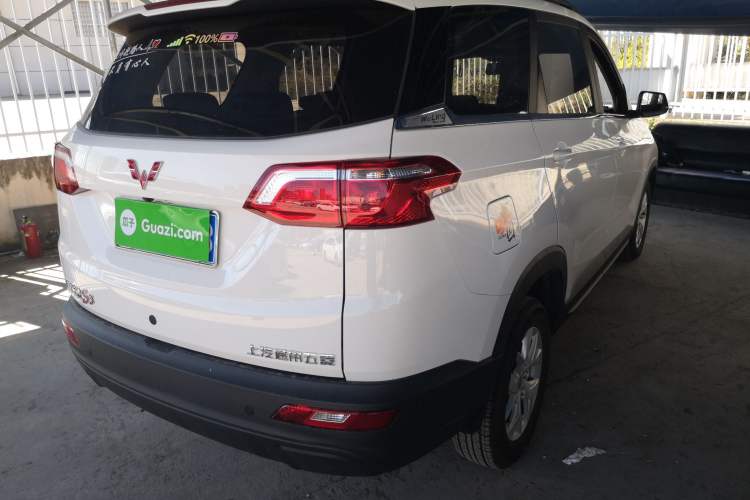 Used Wuling Hongguang S3 2019 1.5L Manual Comfort Model China VI Standard Rear Right 45 Deg