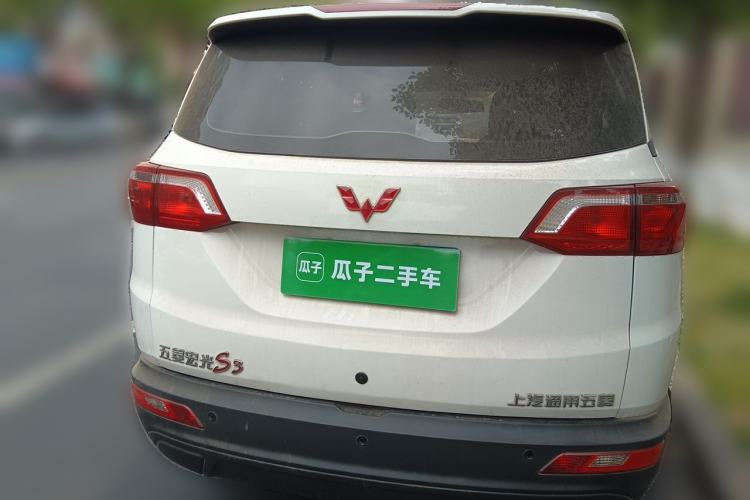 Used Wuling Hongguang S3 2019 1.5L Manual Standard Version China VI Standard Rear