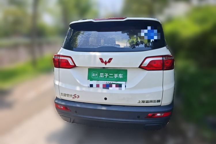 Used Wuling Hongguang S3 2019 1.5L Manual Luxury Model China VI Standard Rear