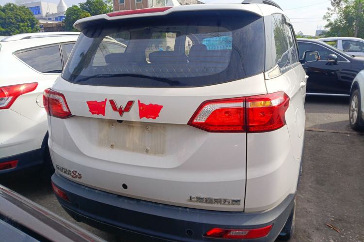 Used Wuling Hongguang S3 2019 1.5L Manual Comfort Model China VI Standard Rear