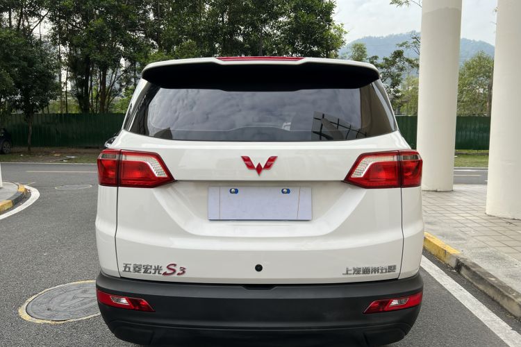 Used Wuling Hongguang S3 2019 1.5L Manual Standard Version China VI Standard Rear