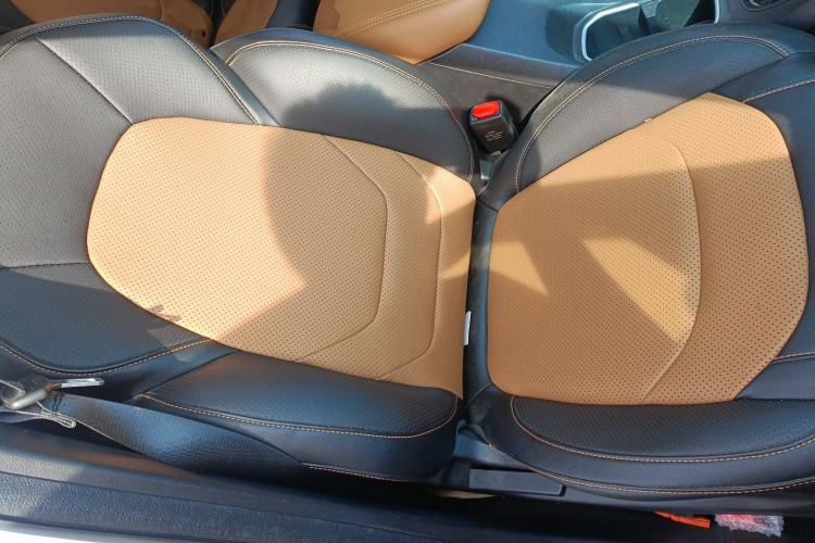 Used Wuling Hongguang S3 2019 1.5L Manual Comfort Model China VI Standard Right Front Seat