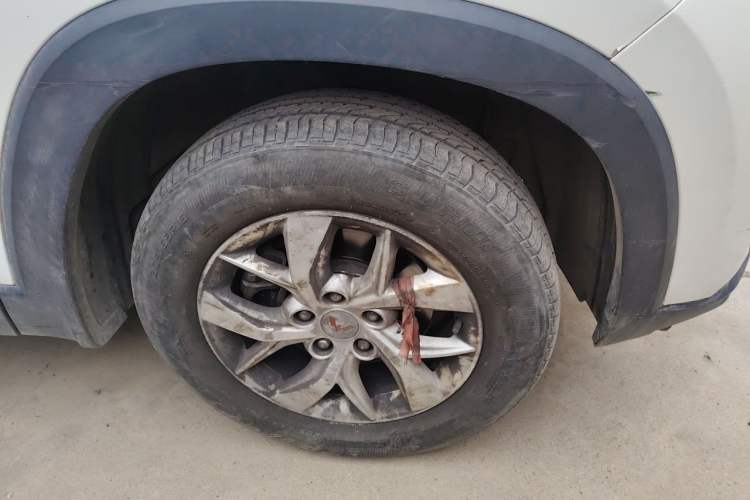 Used Wuling Hongguang S3 2019 1.5L Manual Standard Version China VI Standard Right Front Wheel Hub