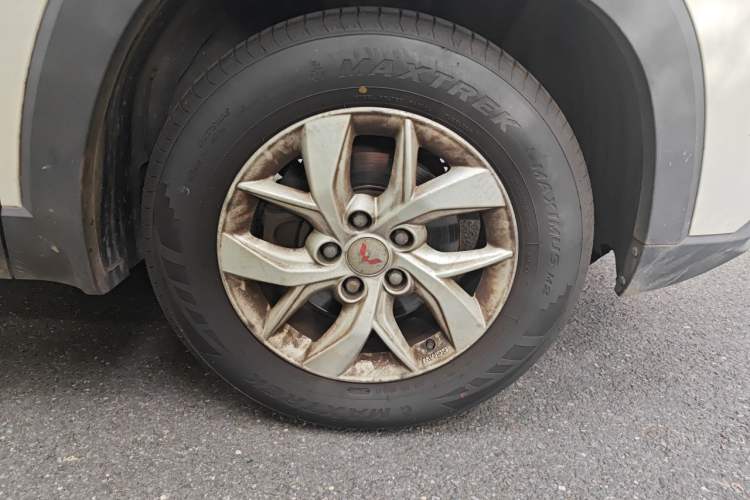 Used Wuling Hongguang S3 2019 1.5L Manual Luxury Model China VI Standard Right Front Wheel Hub