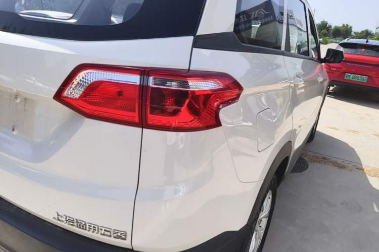 Used Wuling Hongguang S3 2019 1.5L Manual Standard Version China VI Standard Right Rear Taillight