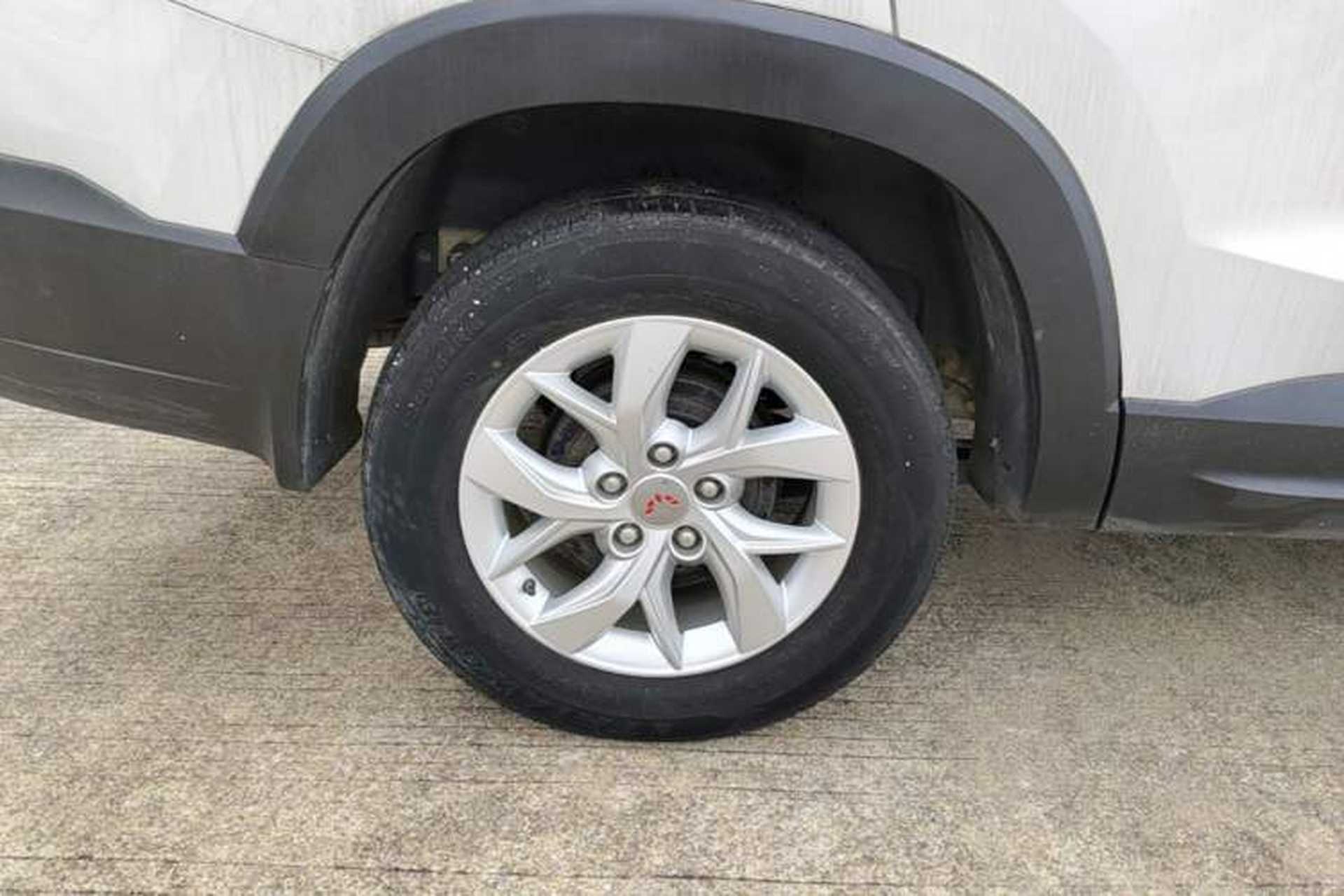 Used Wuling Hongguang S3 2019 1.5L Manual Comfort Model China VI Standard Right Rear Wheel Hub
