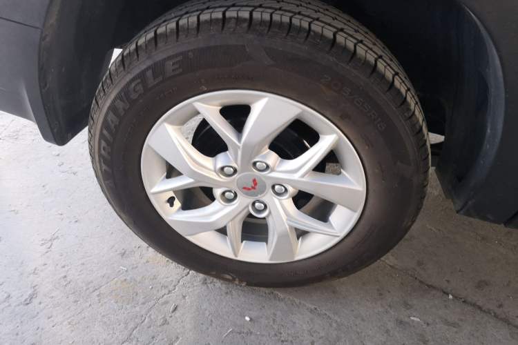 Used Wuling Hongguang S3 2019 1.5L Manual Comfort Model China VI Standard Right Rear Wheel Hub