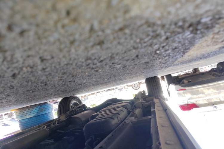 Used Wuling Hongguang S3 2019 1.5L Manual Comfort Model China VI Standard Right Side Sill