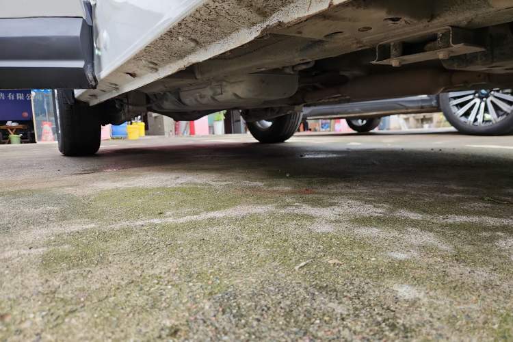 Used Wuling Hongguang S3 2019 1.5L Manual Standard Version China VI Standard Right Side Sill