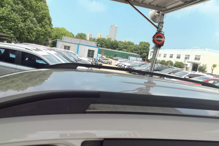 Used Wuling Hongguang S3 2019 1.5L Manual Comfort Model China VI Standard Roof