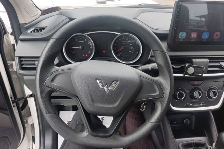 Used Wuling Hongguang S3 2019 1.5L Manual Standard Version China VI Standard Steering Wheel