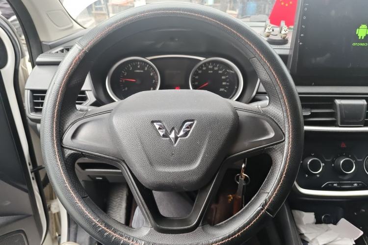 Used Wuling Hongguang S3 2019 1.5L Manual Standard Version China VI Standard Steering Wheel