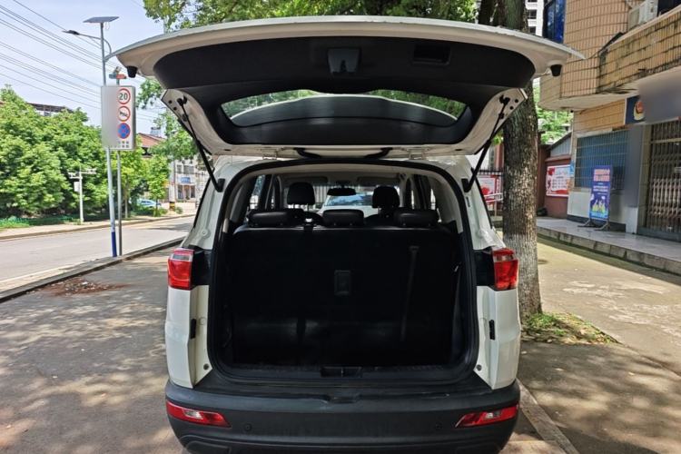 Used Wuling Hongguang S3 2019 Automatic Clutch Version 1.5L Manual Comfort Model China V Standard Trunk